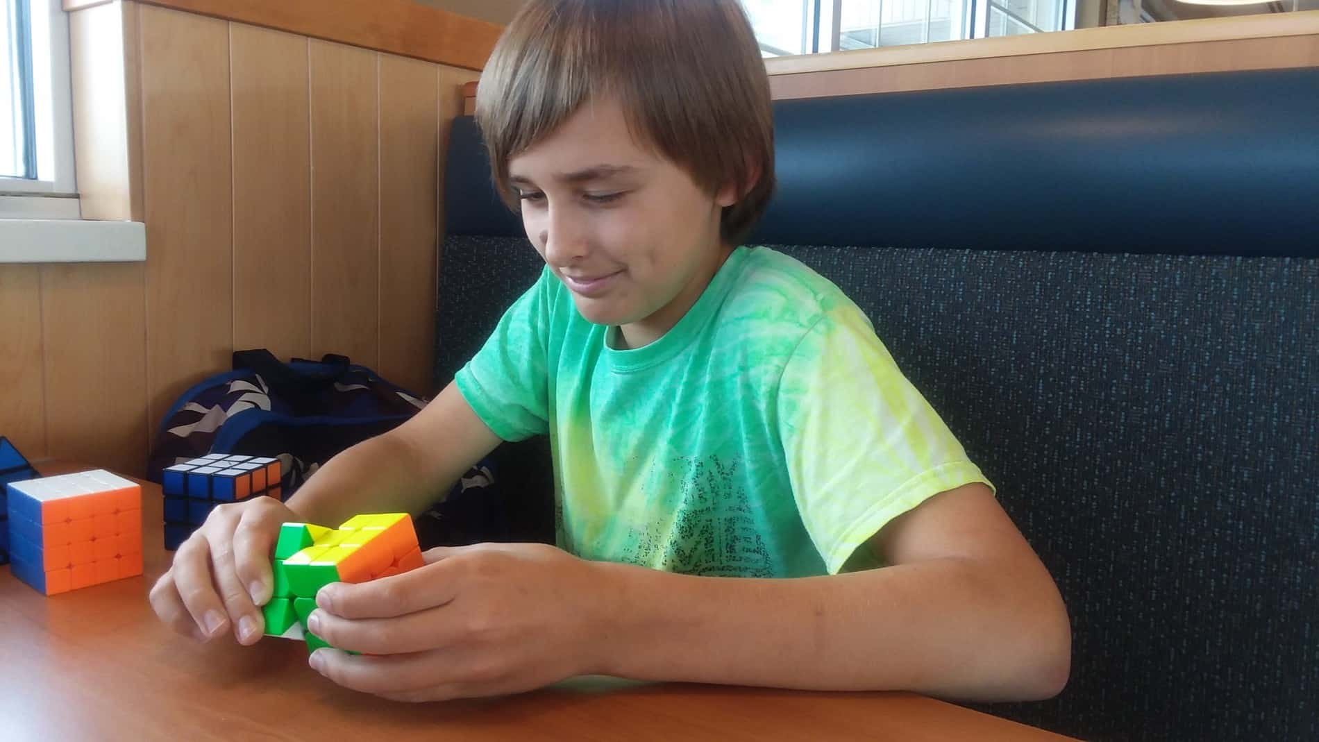 Lubit-8 and Rubik's cube