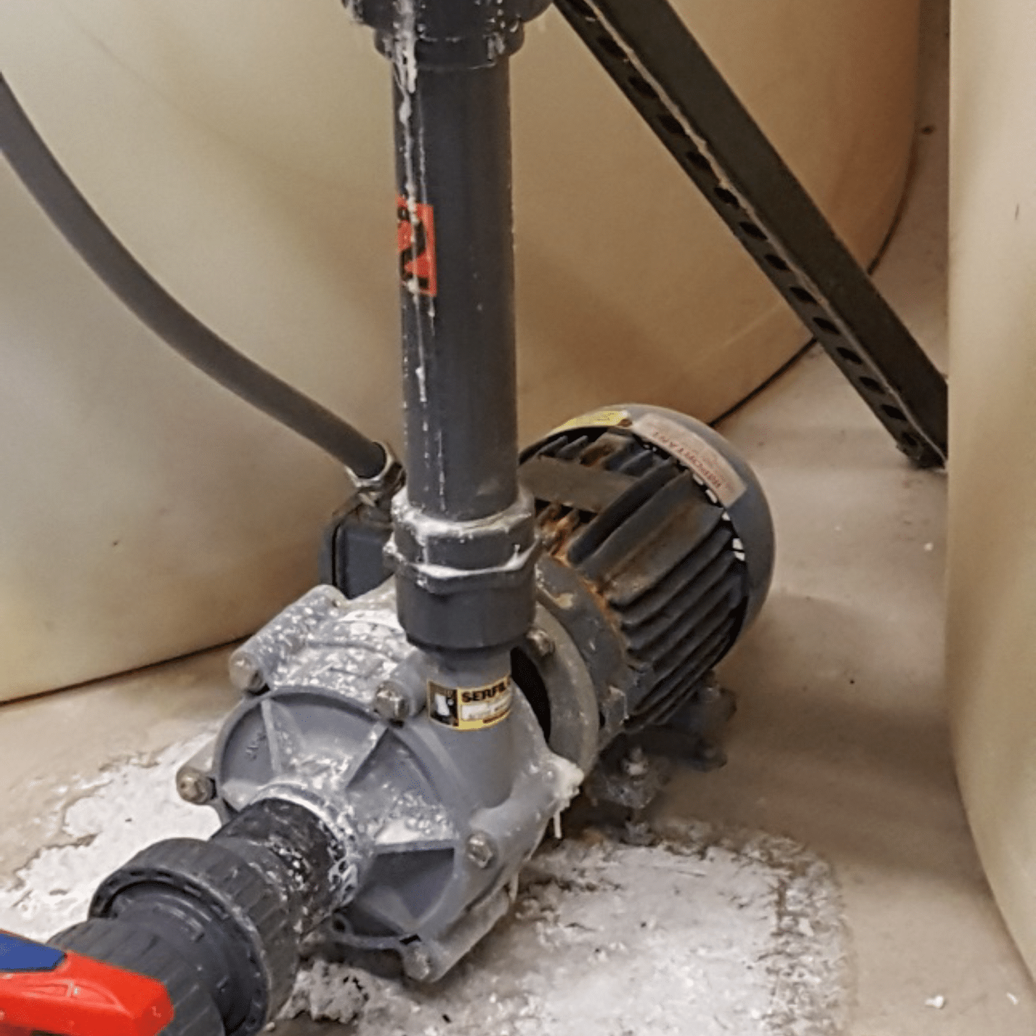 Water Treatment Chlorine Leak on Pipe Fitting