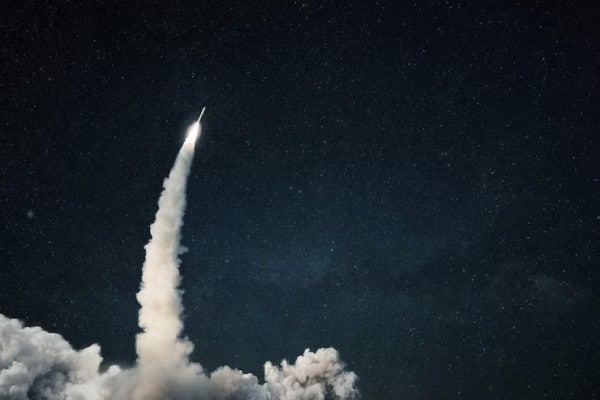 Rocket Trail for Oxygen-Safe Aerospace